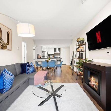 Dazzling Condo By Stadium Downtown With Free Parking Vancouver Luaran gambar